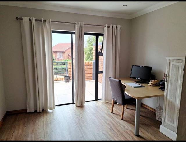 3 BEDROOM DUPLEX FOR SALE IN BRACKENHURST